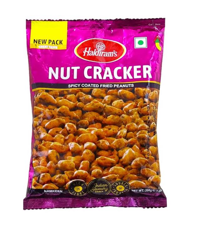 NUT CRACKER